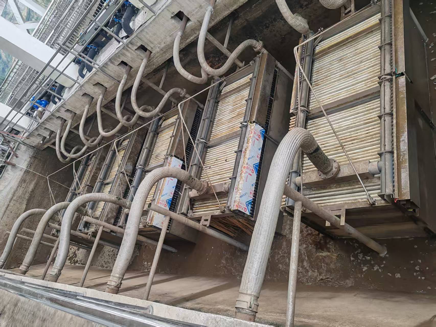 污水處理廠(chǎng)MBR膜安裝工程