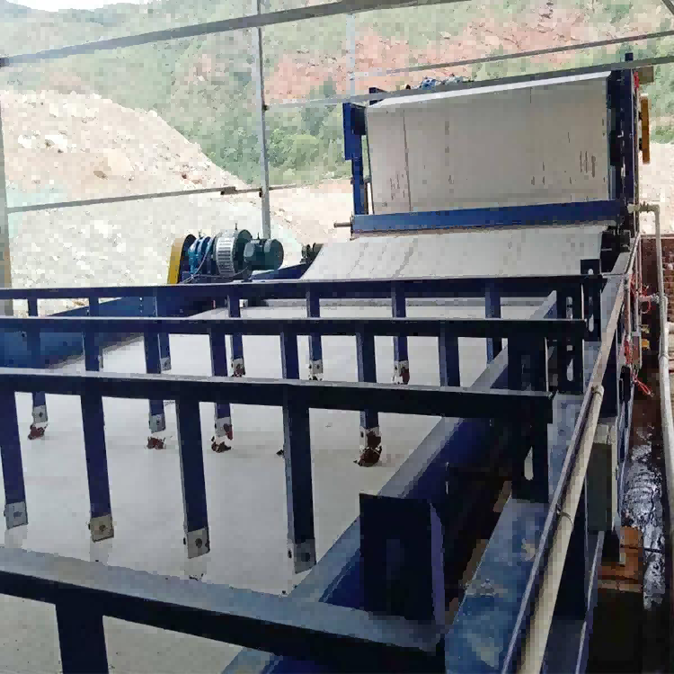 帶式污泥壓濾機(jī)設(shè)備